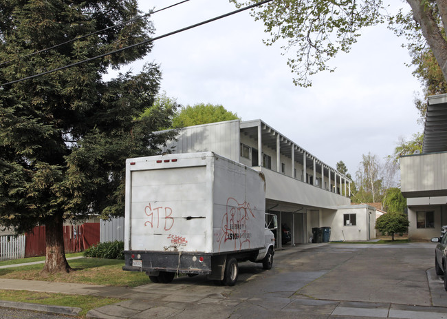 1013-1017 Madera Ave in Menlo Park, CA - Building Photo - Building Photo