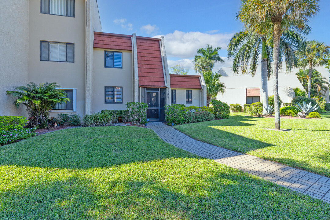 4481 Luxemburg Ct in Greenacres, FL - Building Photo