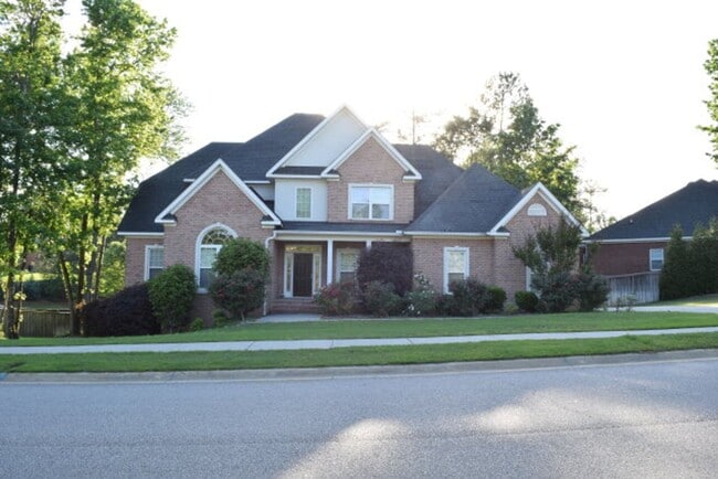 property at 1605 Jamestown Ave