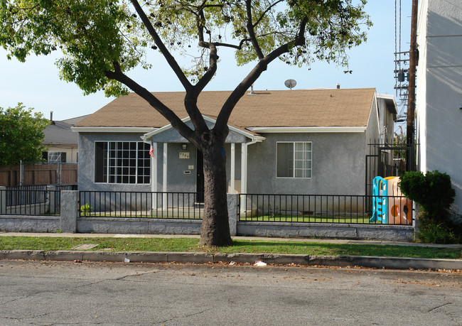 4384 W 136th St in Hawthorne, CA - Building Photo - Building Photo