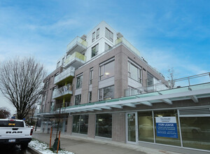 22 Terrace in Vancouver, BC - Building Photo - Building Photo