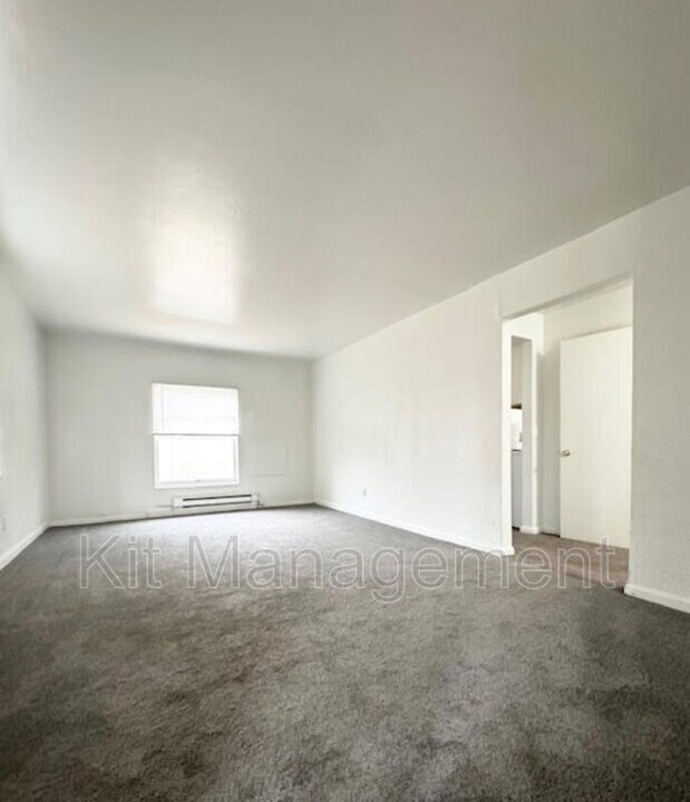 5732 Gay St in Toledo, OH - Building Photo