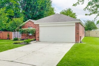 13000 Lazy Ln in Willis, TX - Building Photo - Building Photo