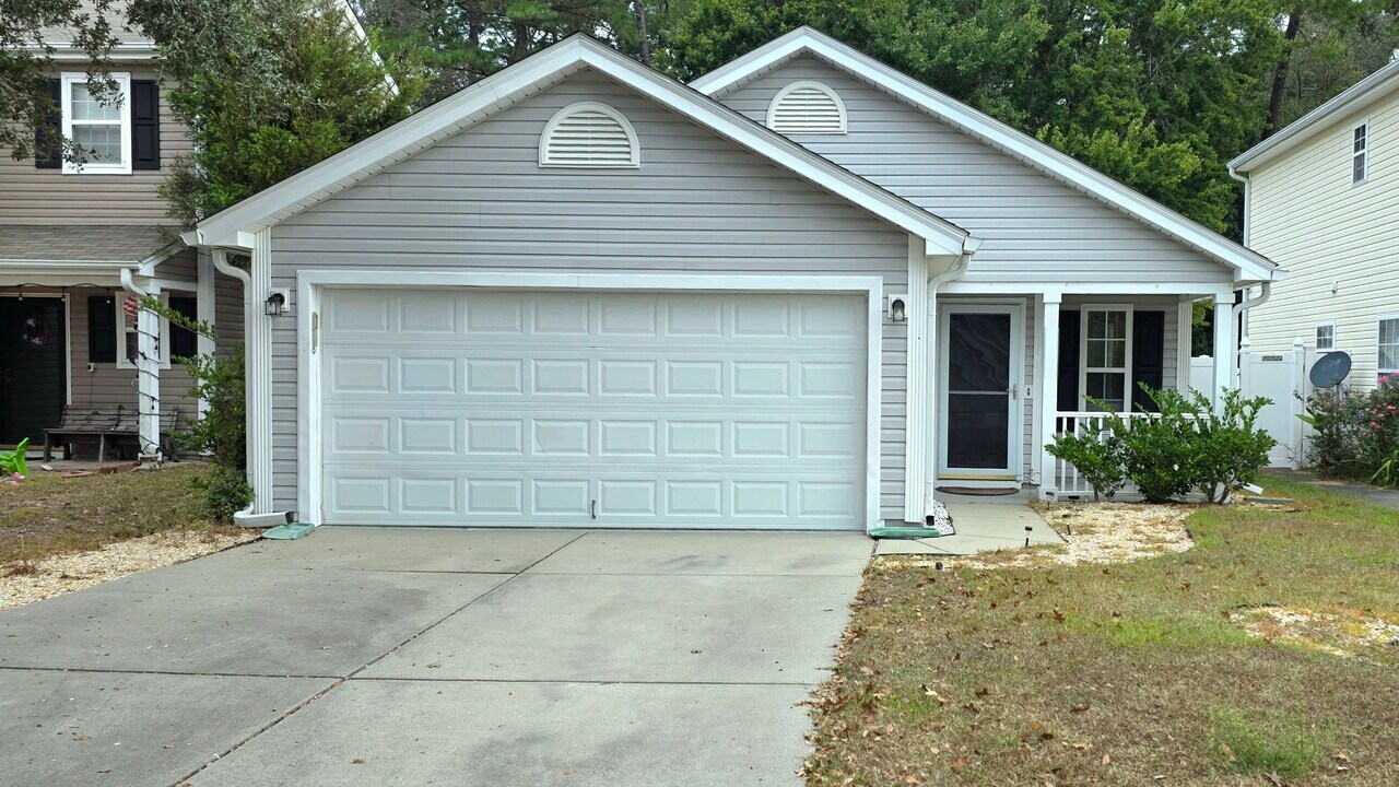 920 Silvercrest Dr in Myrtle Beach, SC - Building Photo