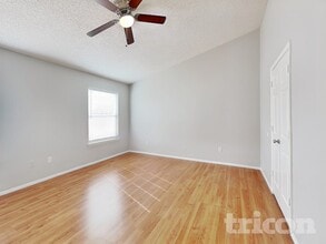 6936 Sweetbriar Ave NW in Albuquerque, NM - Foto de edificio - Building Photo