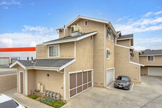 9888 Cole Rd in Whittier, CA - Building Photo - Building Photo