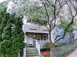298 Chestnut Ave in Boston, MA - Building Photo - Building Photo