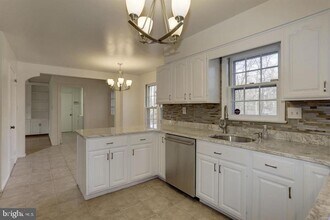 10805 Kirkwall Terrace in Potomac, MD - Building Photo - Building Photo