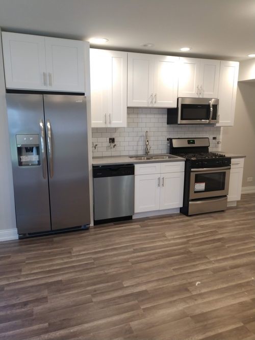 3343 W Crystal St-Unit -G in Chicago, IL - Building Photo - Building Photo
