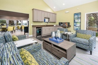 Altamira Place Apartment Homes in Altamonte Springs, FL - Building Photo - Building Photo
