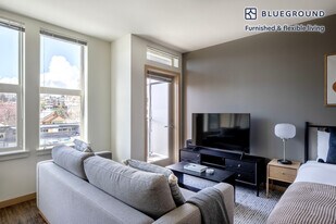 3920 Stone Way N in Seattle, WA - Building Photo