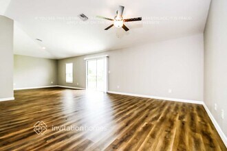 384 Dewhurst St in Port Charlotte, FL - Building Photo - Building Photo