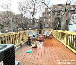 45 Hemenway St, Unit 2 in Boston, MA - Building Photo - Building Photo