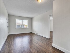 7622 Pecan Villas Dr in Houston, TX - Building Photo - Building Photo