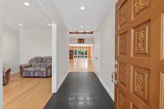 18270 Baylor Ave in Saratoga, CA - Building Photo - Building Photo