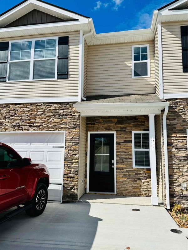 property at 94 Moon Rock Ct