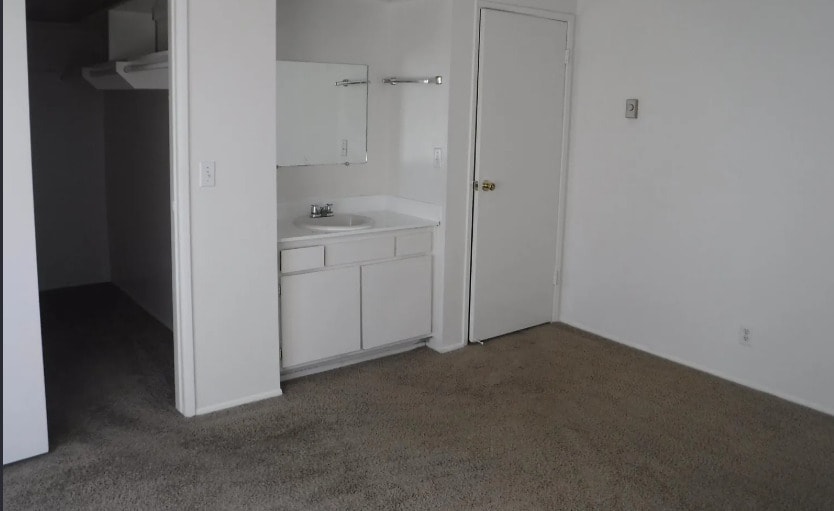 4030 Front St in San Diego, CA - Building Photo