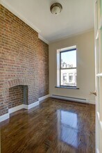 15 W 103rd St in New York, NY - Building Photo - Building Photo