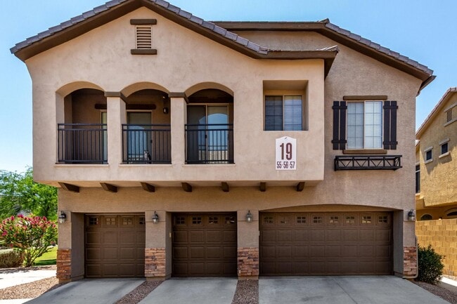 property at 2250 E Deer Valley Dr
