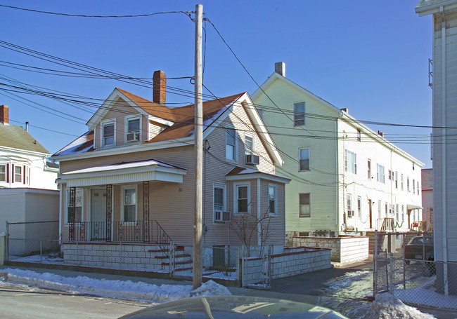 79-81 Plain St