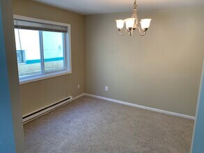 1427 N Morgan Ave in Minneapolis, MN - Building Photo - Building Photo