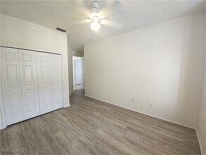 2135 Arielle Dr in Naples, FL - Building Photo - Building Photo
