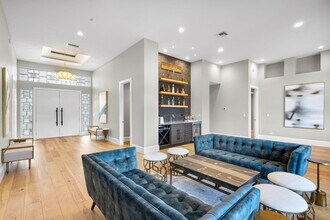 11 Marlwood Ln in Palm Beach Gardens, FL - Building Photo - Building Photo