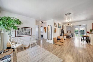 1790 NE 160th St in North Miami Beach, FL - Building Photo