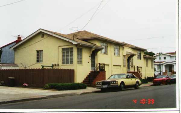 1435-1439 Willow St in Alameda, CA - Building Photo