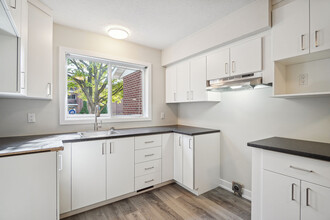 Saint-James in Gatineau, QC - Building Photo - Building Photo