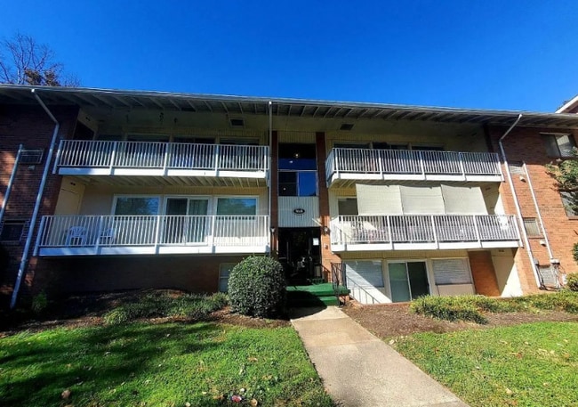 5604 Crenshaw Rd