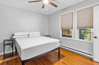 30 Brown St in Narragansett, RI - Building Photo - Building Photo