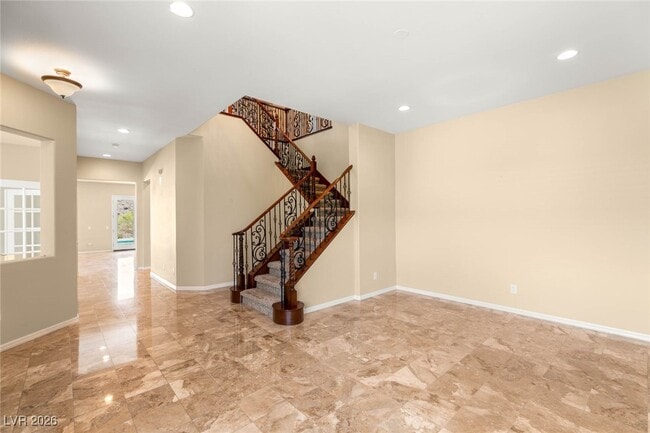 property at 17 Morninglow Pass