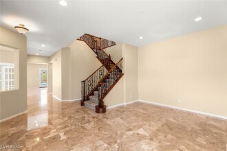 17 Morninglow Pass in Henderson, NV - Building Photo - Building Photo