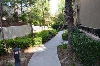 20441 Paseo Altisse in Porter Ranch, CA - Building Photo - Building Photo