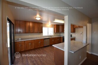 2310 Dover Way in Pittsburg, CA - Building Photo - Building Photo