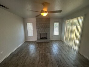 1711-1715 E Princeton Ct in Visalia, CA - Building Photo - Building Photo