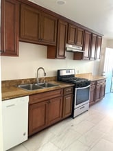 1815 W 66th St in Los Angeles, CA - Building Photo - Building Photo