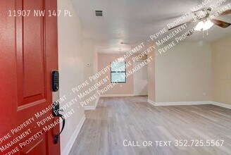 11907 NW 147 Pl in Alachua, FL - Building Photo - Building Photo