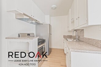 1035 N Edinburgh Ave in West Hollywood, CA - Building Photo - Building Photo