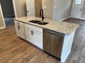 1208 County House Ln in Bowling Green, KY - Building Photo - Building Photo