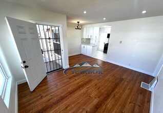 2608 Jackson St E in Carson, CA - Building Photo - Building Photo