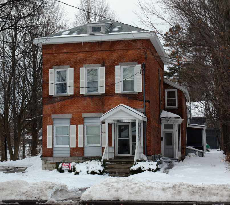 409 N George St in Rome, NY - Building Photo