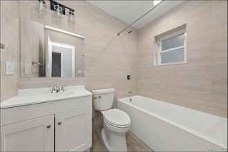 32-17 105th St in Queens, NY - Building Photo - Building Photo