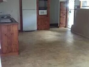 20909 SE 157th St in Umatilla, FL - Building Photo - Building Photo