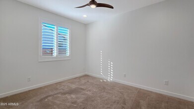 17864 W Thistle Landing Dr in Goodyear, AZ - Building Photo - Building Photo