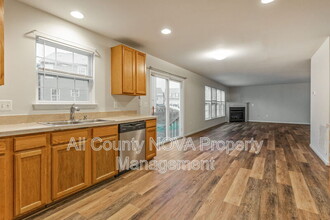 9506 Whiteheart Dr in Fredericksburg, VA - Building Photo - Building Photo