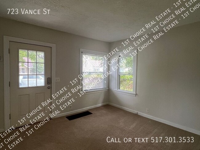 723 Vance St in Lansing, MI - Building Photo - Building Photo