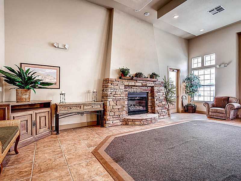 5855 Valley Dr, Unit #2118 in North Las Vegas, NV - Building Photo