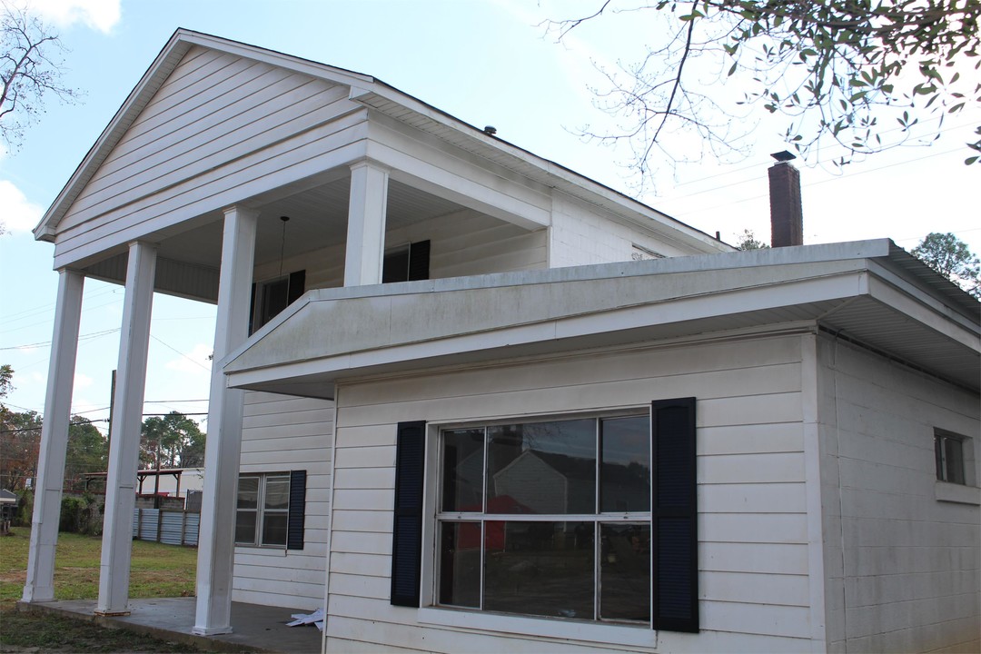 1108 5th Ave in Albany, GA - Building Photo